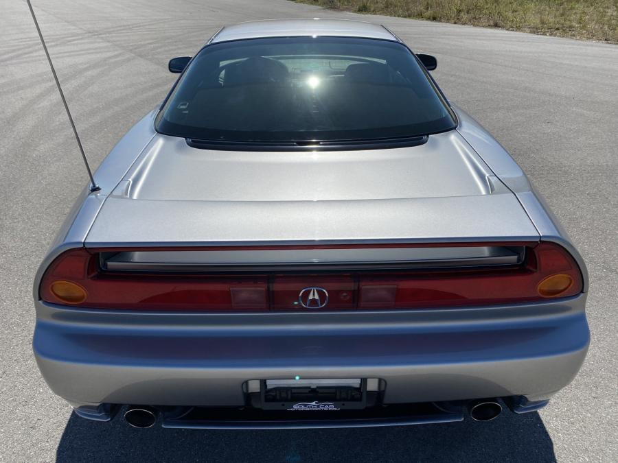 Acura NSX-T 2004 года  (фото 16 из 121)
